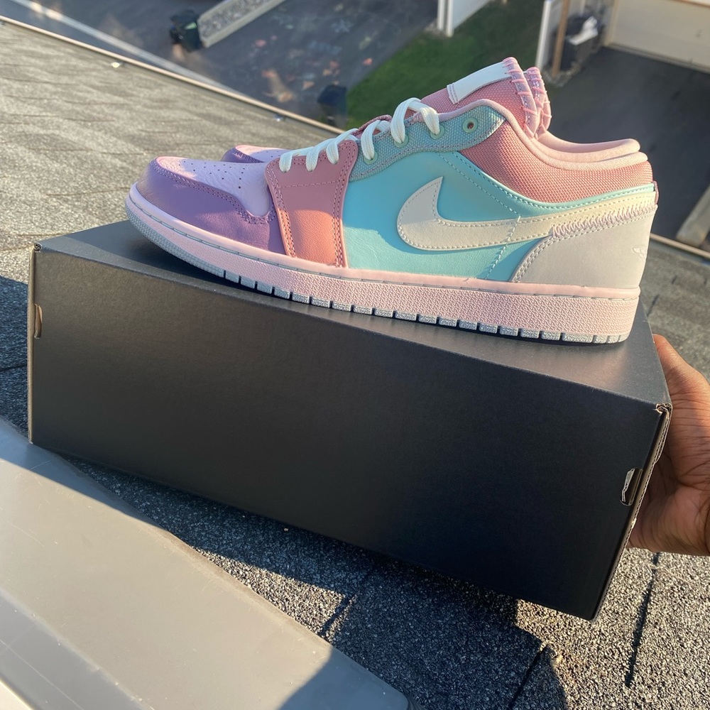 Air Jordan 1 Low SE Easter Pastel